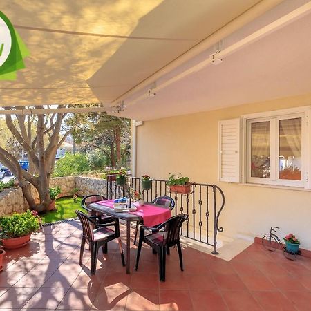 Leona & Borna'S Central Lapad Suites Dubrovník Exteriér fotografie