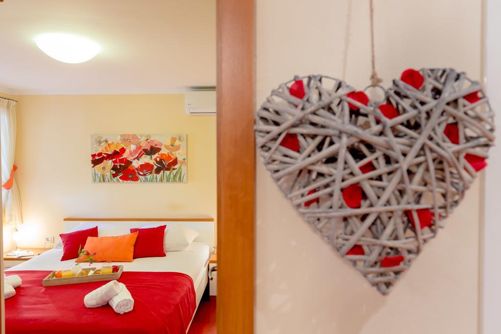 Leona & Borna'S Central Lapad Suites Dubrovník Exteriér fotografie