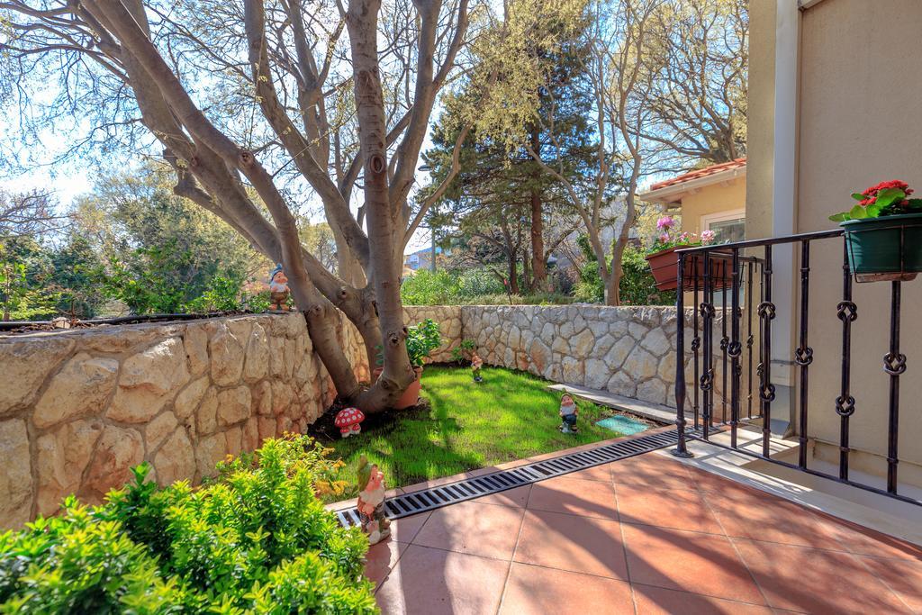 Leona & Borna'S Central Lapad Suites Dubrovník Exteriér fotografie