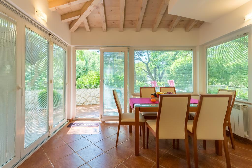 Leona & Borna'S Central Lapad Suites Dubrovník Exteriér fotografie