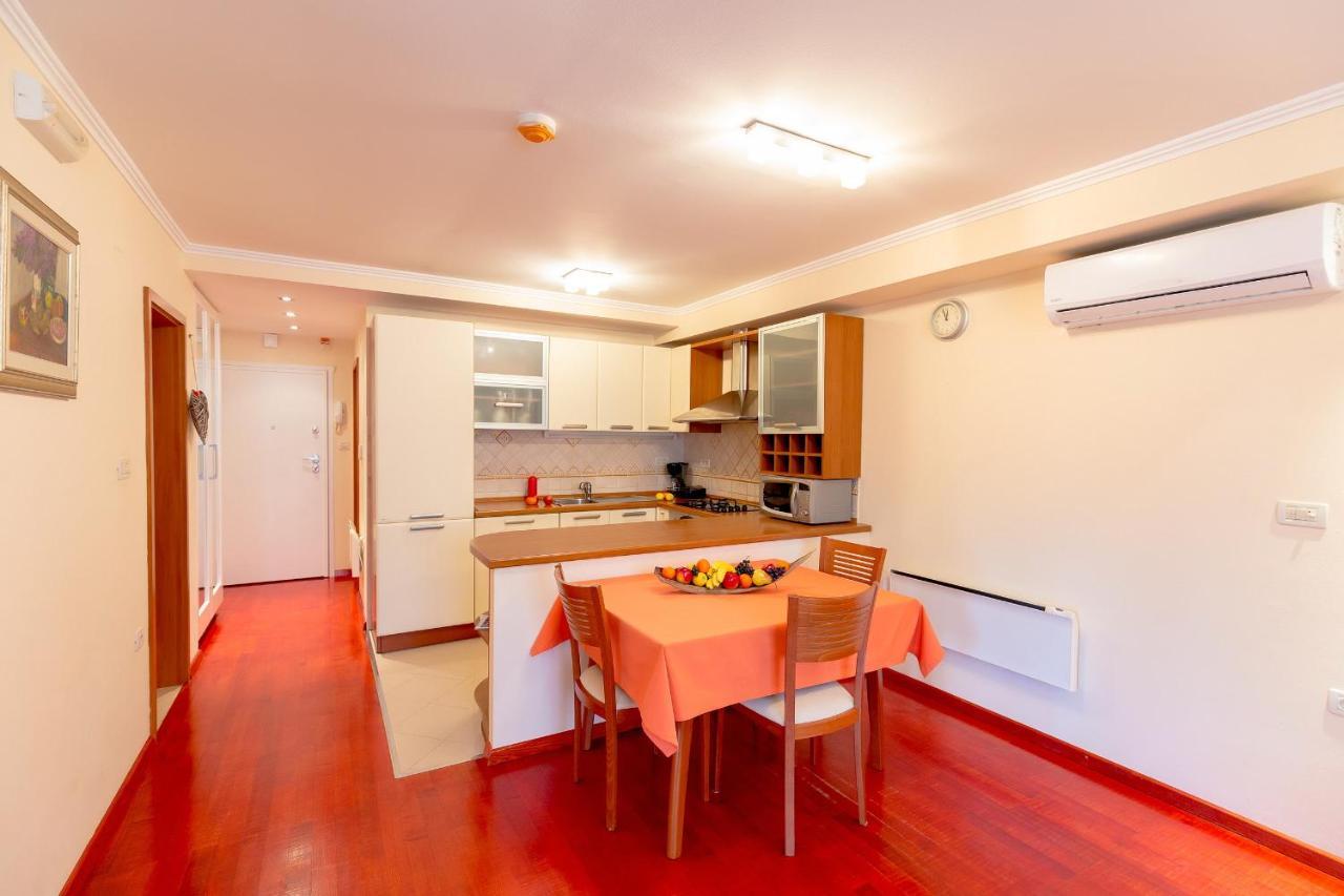 Leona & Borna'S Central Lapad Suites Dubrovník Exteriér fotografie