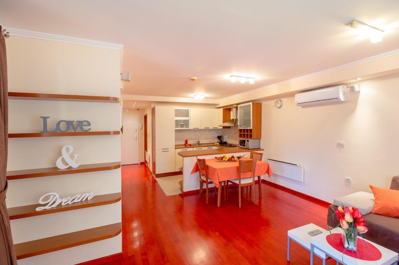 Leona & Borna'S Central Lapad Suites Dubrovník Exteriér fotografie