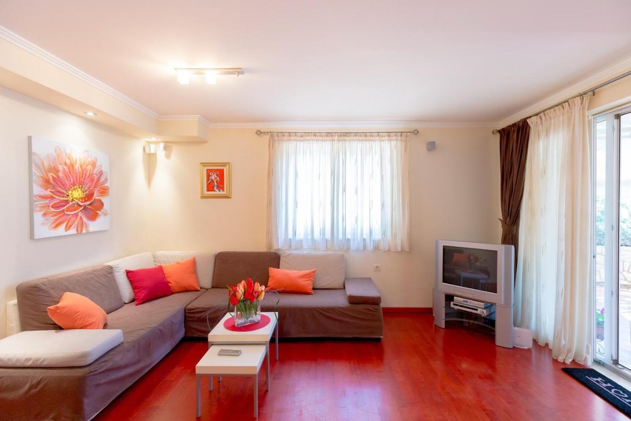 Leona & Borna'S Central Lapad Suites Dubrovník Exteriér fotografie