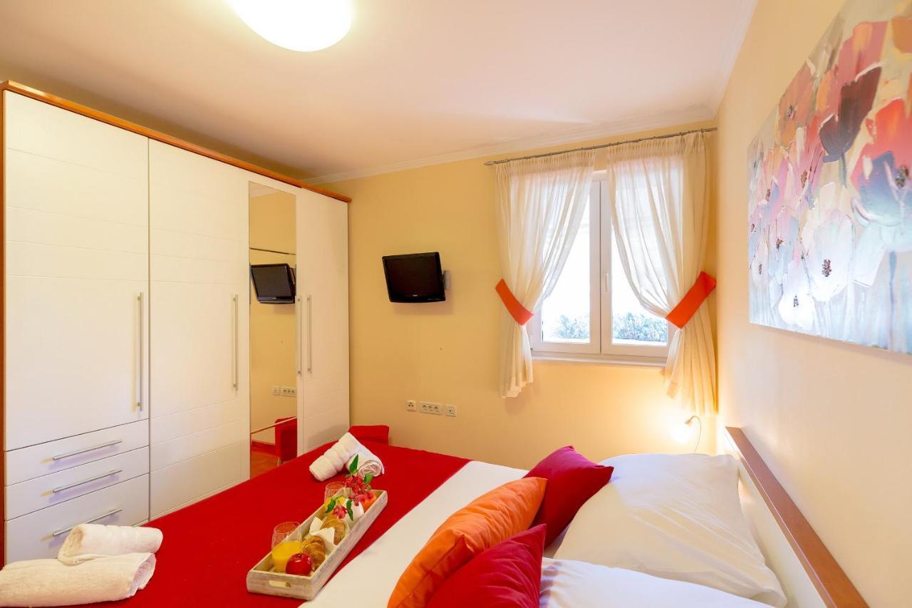 Leona & Borna'S Central Lapad Suites Dubrovník Exteriér fotografie