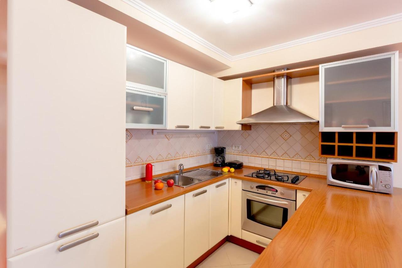 Leona & Borna'S Central Lapad Suites Dubrovník Exteriér fotografie